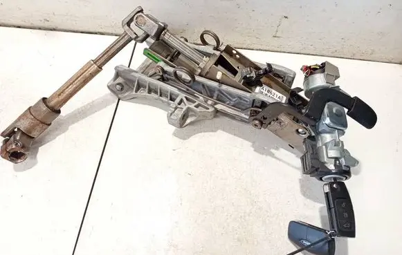 Ford C-MAX I Steering wheel axle 3m513c529af