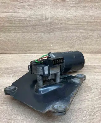 Volvo S40, V40 Wiper motor 0390241114