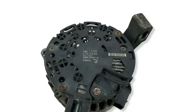 Volvo XC60 Generator/alternator 0121715008