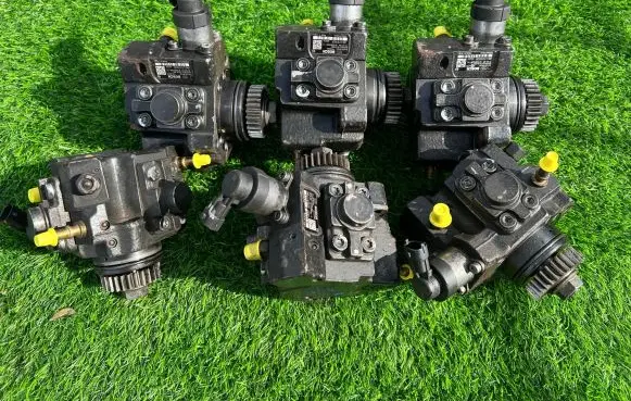 Nissan NV300 Fuel injection high pressure pump