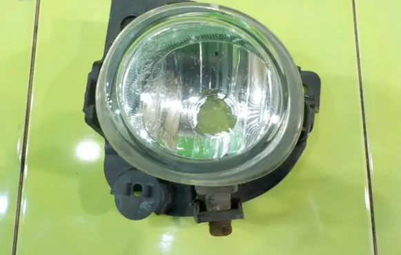 Ford Ranger Front fog light P5739 LEWY