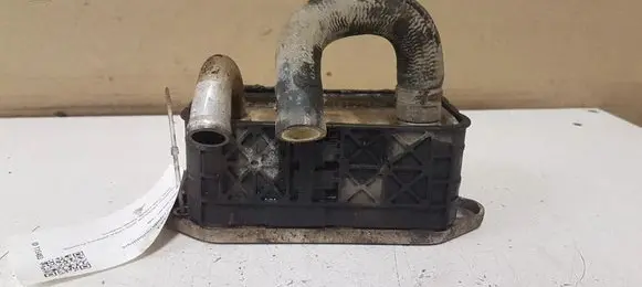Volvo S60 Engine oil radiator 8677973