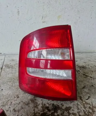 Skoda Fabia Mk1 (6Y) Rear/tail lights 156651902LR 12201