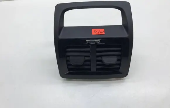 BMW X3 G01 Rear air vent grill 7910858 6422 11916410