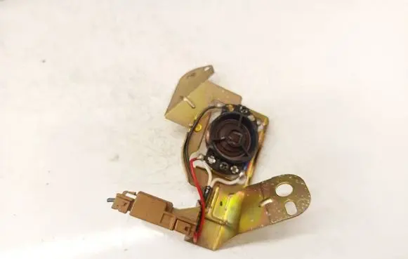 Nissan X-Trail T30 Front door speaker 281498H300
