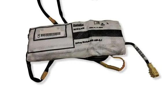 Nissan Qashqai Seat airbag C4895 P32SSAB 20548501