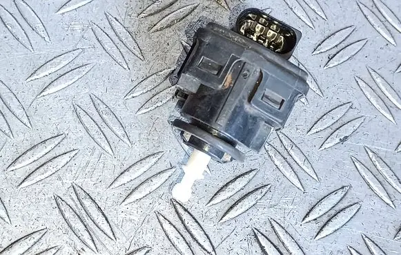 Audi A3 S3 8L Headlight level adjustment motor 8L0941295