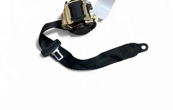Volvo XC90 Middle seatbelt (rear) 39836052