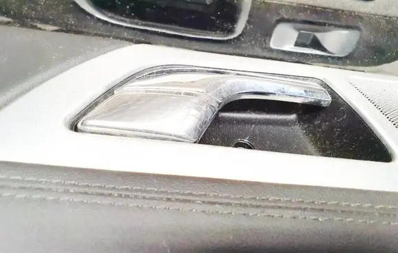 Jaguar XF Rear door interior handle