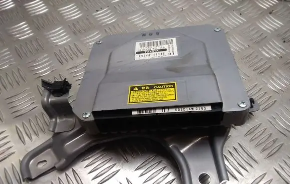 Lexus RX 330 - 350 - 400H Brake system control unit/module 8954048340