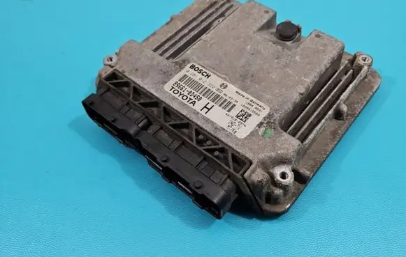 Toyota Yaris Engine control unit/module ECU 0281012322 IMPRK1416044