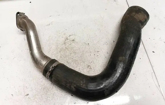 Opel Insignia A Intercooler hose/pipe 