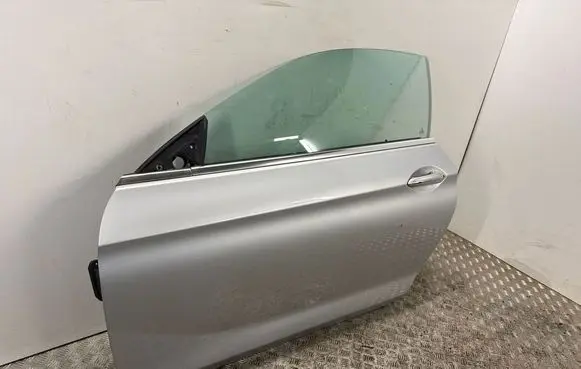 BMW 6 F12 F13 Door (2 Door Coupe) 41517228569 7228569 A011404