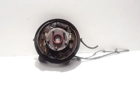 Suzuki Grand Vitara II Rear wheel hub