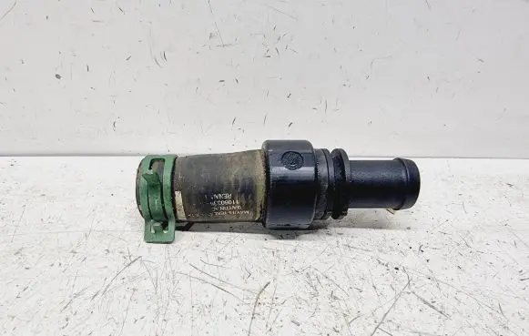 Engine coolant pipe/hose