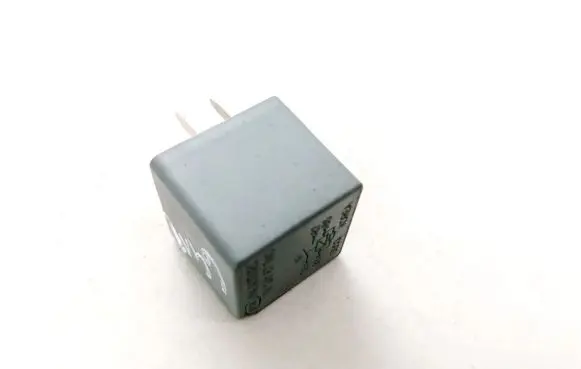 KIA Carens I Other relay 0K2A167740