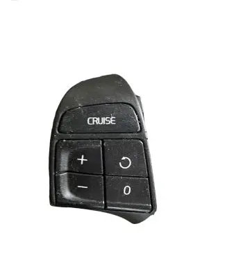 Volvo XC60 Steering wheel buttons/switches 30739638 08W51