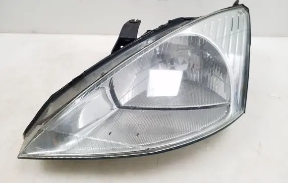 Ford Focus Headlight/headlamp 0374D