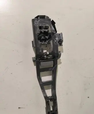 Ford Kuga I Front door exterior handle/bracket 3m51r224a36 3m51r21978