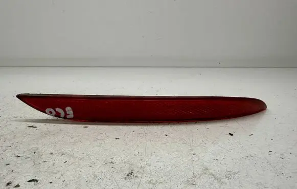 BMW 5 E60 E61 Rear tail light reflector 7183914