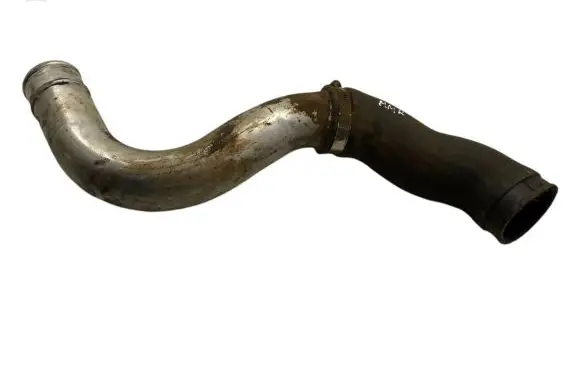 BMW 5 E39 Intercooler hose/pipe 2249669 11612249669