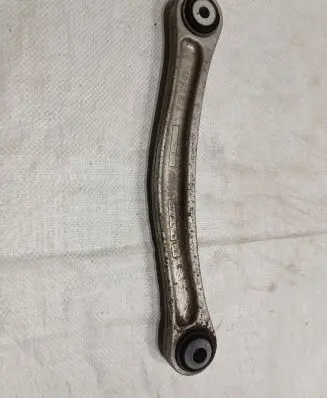 Porsche Cayenne (92A) Rear control arm 7L0505376A