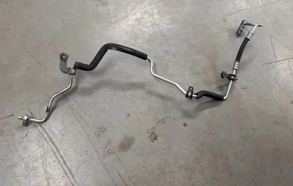 Maserati Ghibli Air conditioning (A/C) pipe/hose 670003216