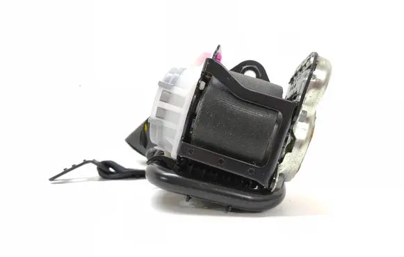 Skoda Octavia Mk3 (5E) Front seatbelt 3066322 0589P1000220