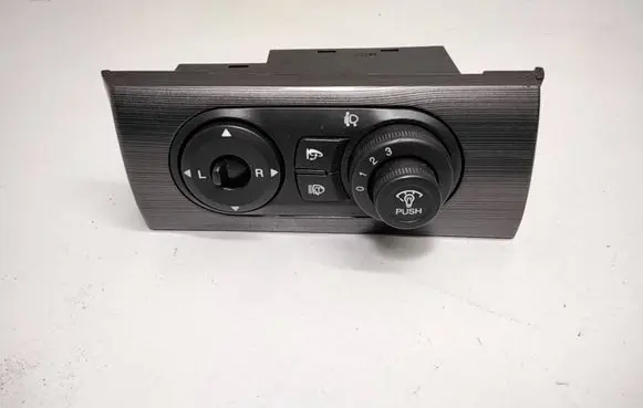 Chevrolet Captiva Light switch 6H17