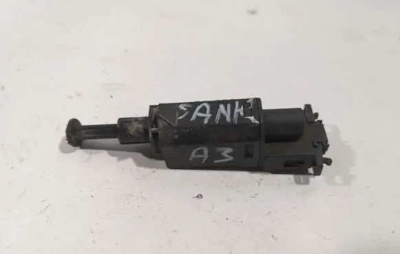 Clutch pedal sensor