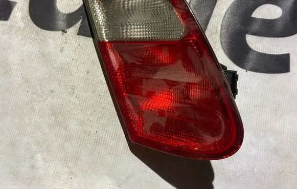 Mercedes-Benz CLK A208 C208 Tailgate rear/tail lights 14759900