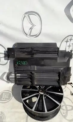 Ford Focus Intercooler air guide/duct channel 