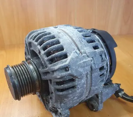 Volkswagen Crafter Generator/alternator 06F903023F 0124525066