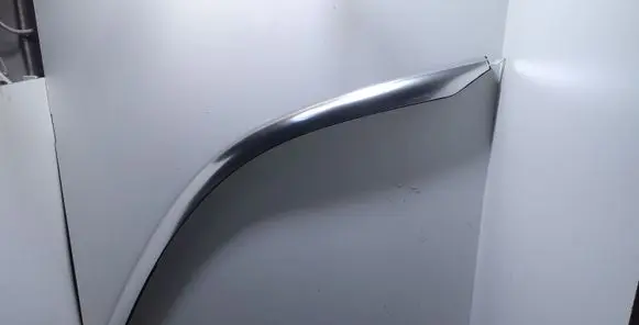 Roof trim bar molding cover
