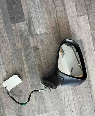 Toyota Auris E180 Front door electric wing mirror 026983