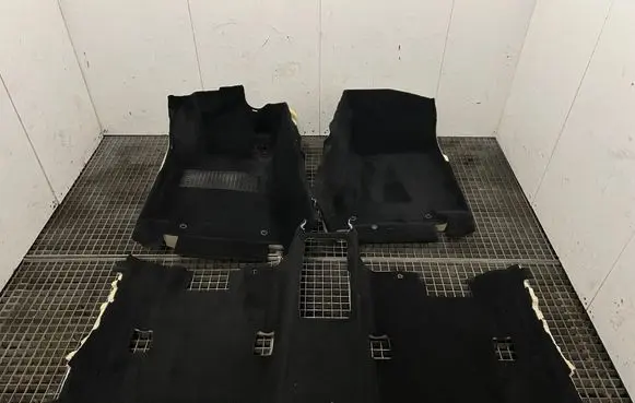 Mercedes-Benz C W205 Interior carpet A2056801106 00009H42003 16169807A