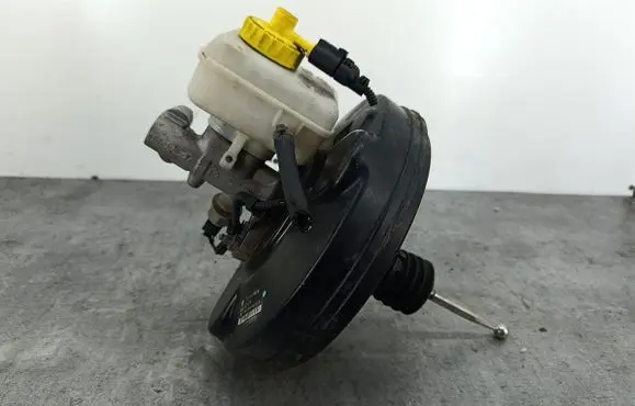Volkswagen Golf IV Brake booster 1J1614105Q