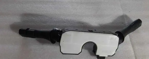 Nissan Leaf II (ZE1) Indicator stalk