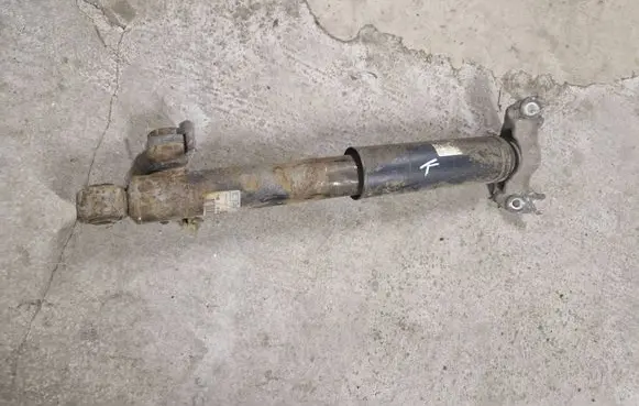Rear shock absorber/damper