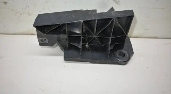 Smart ForTwo III C453 Front bumper mounting bracket A4538850537