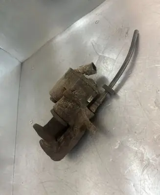 Audi A6 S6 C6 4F Rear brake caliper