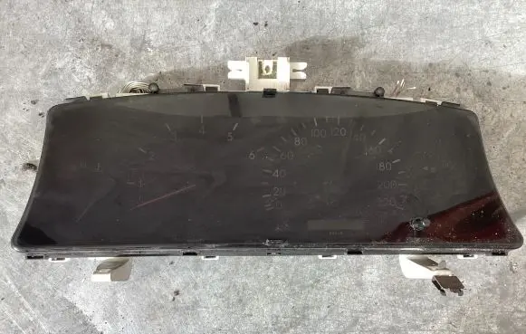 Toyota Corolla Verso E121 Speedometer (instrument cluster) 8380013150 2574108790