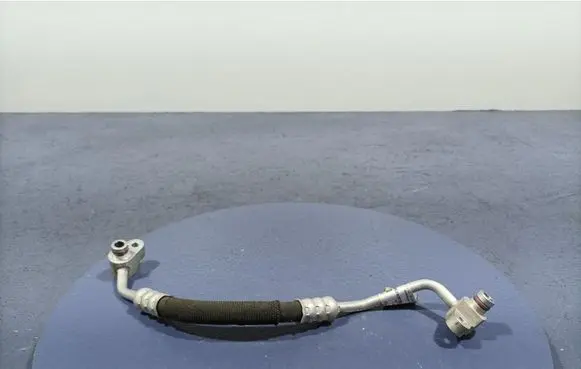 Audi A8 S8 D2 4D Air conditioning (A/C) pipe/hose 4N0260757