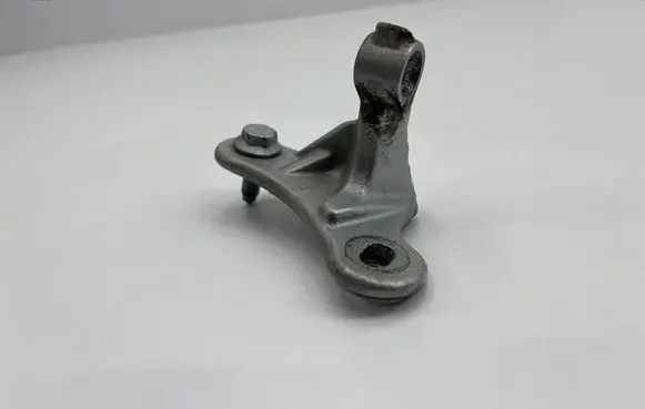 BMW Z4 E85 E86 Front door lower hinge 
