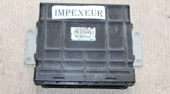Mitsubishi Space Star Engine control unit/module MR420857 9617 E2T72585