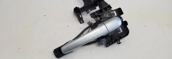 Jaguar XF X250 Front door exterior handle 8X23203A28CE 962019104 090211