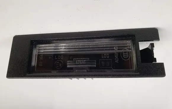 Opel Zafira B Number plate light A049190