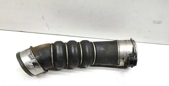 BMW 1 E81 E87 Intercooler hose/pipe 7797480 11279410