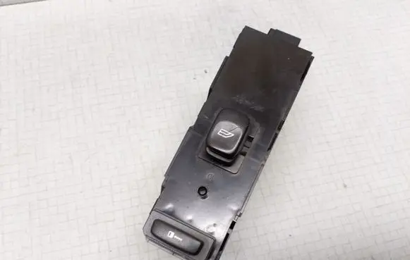 Volvo V70 Electric window control switch 429827 9401805 30737519