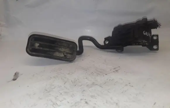 Volkswagen Sharan Accelerator throttle pedal 7M4721603D YM219F836GB